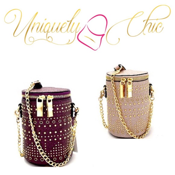 Handbags - Picture 2 of 2